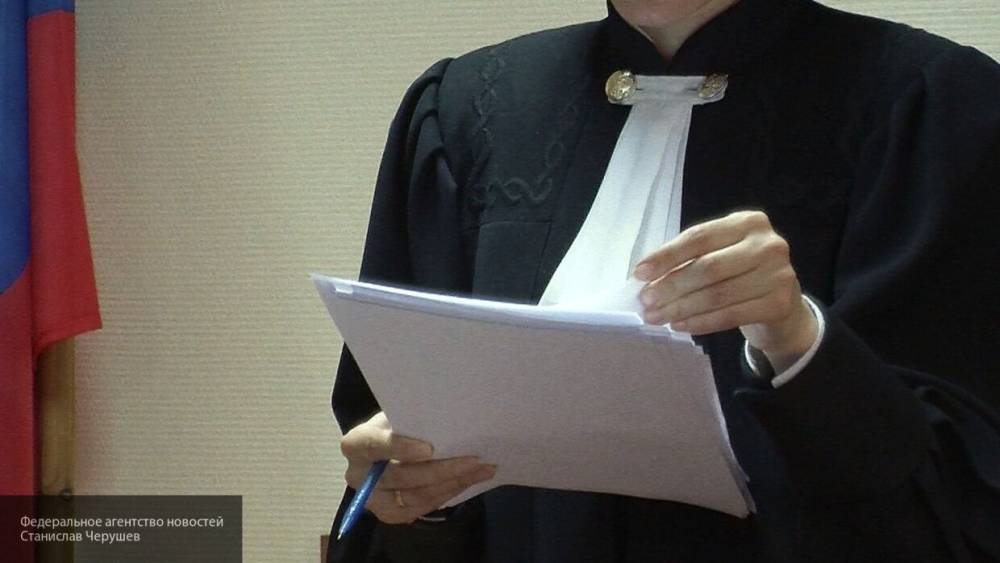 Мужчину из Перми ждет суд за убийство беременной жены и малолетнего сына