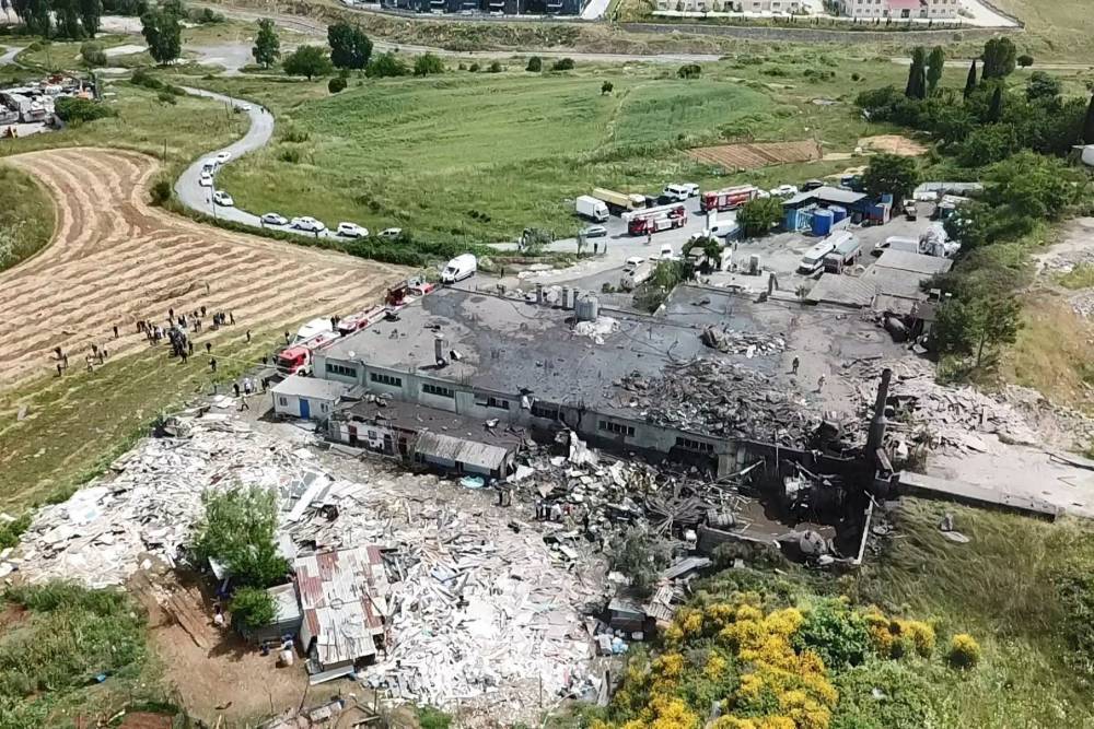 Гражданин Грузии погиб в результате взрыва на фабрике в Стамбуле