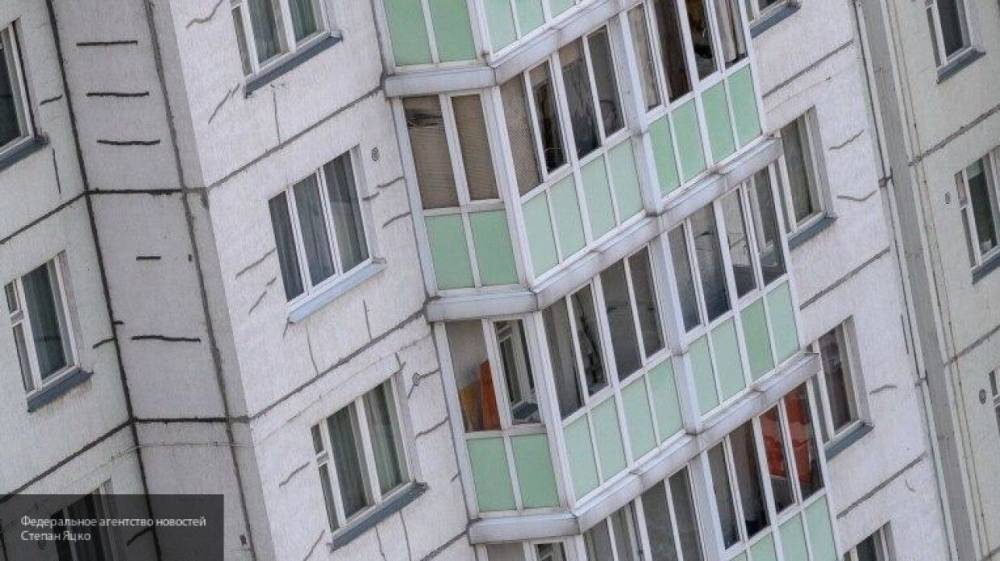 Полиция Петербурга задержала безработного, устроившего пальбу с балкона