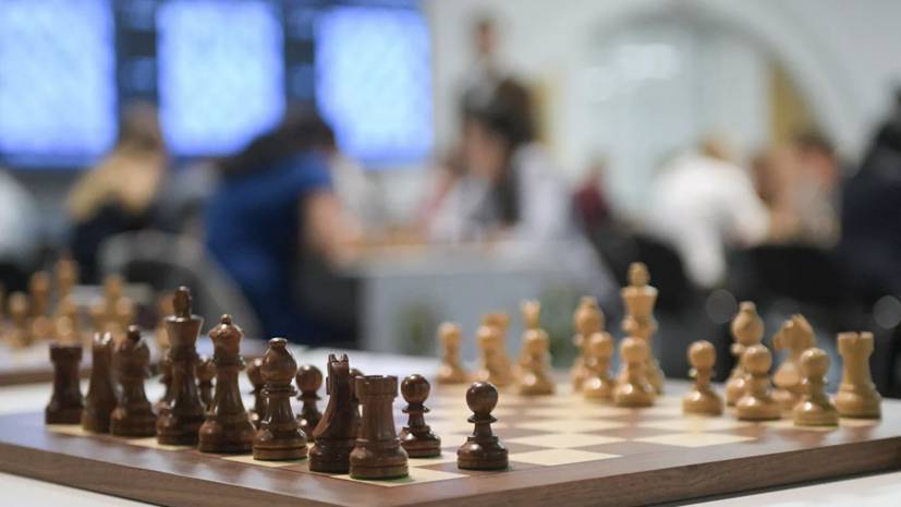 Индийский шахматист пошутил о другом игроке на русском языке