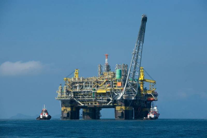 Главная причина войны: турки начинают разведку нефти у берегов Ливии