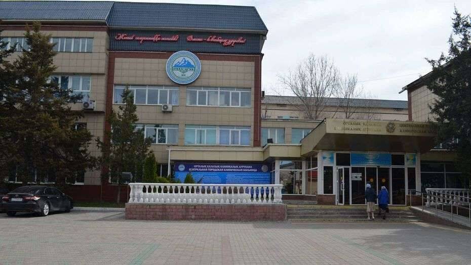 В Алматы выздоровевших врачей ЦГКБ временно трудоустроили в больницу скорой помощи