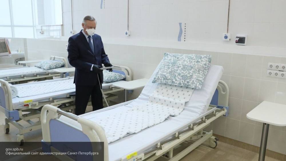 Петербургскую поликлинику на Ленсовета перепрофилировали для борьбы с коронавирусом