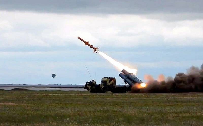 На Украине показали залповый пуск противокорабельной ракеты «Нептун»