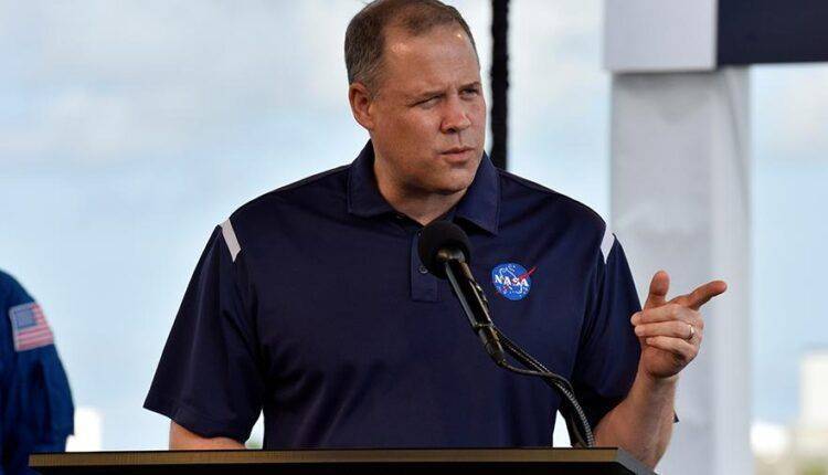 Глава NASA рассказал о своих эмоциях после запуска Crew Dragon