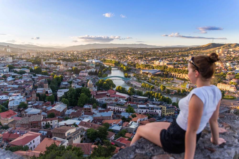 Тбилиси и Батуми попали в список самых безопасных туристических направлений Европы Европы
