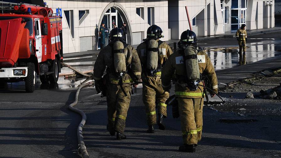 Пожарные спасли из огня более 400 человек с начала 2020 года