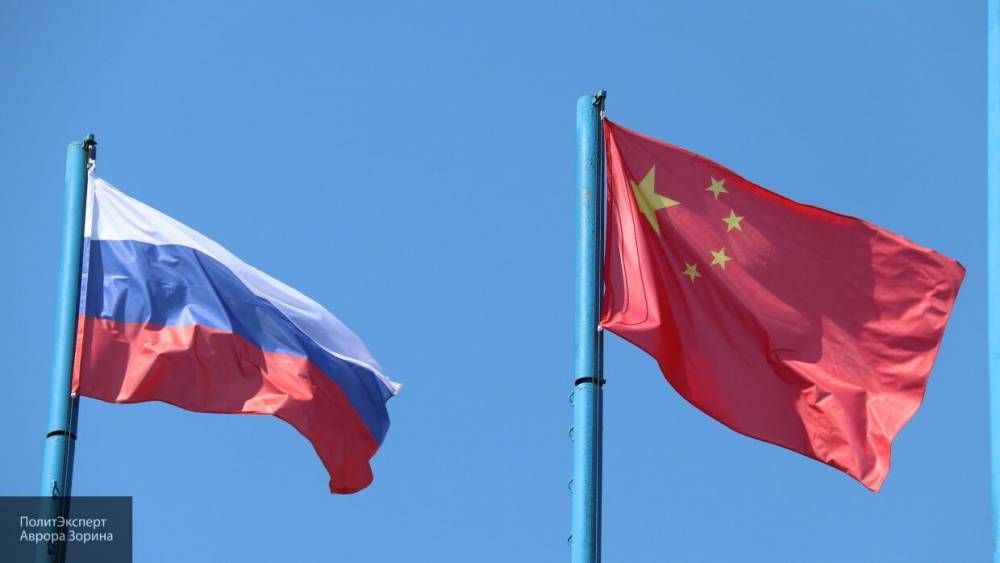 МИД КНР высоко оценил позицию РФ в вопросах, связанных с Гонконгом