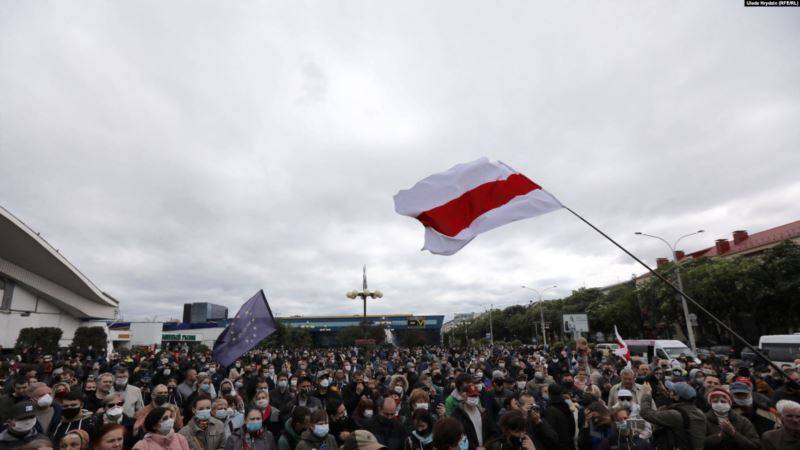 В Минске – массовая акция оппозиции после задержания Тихановского