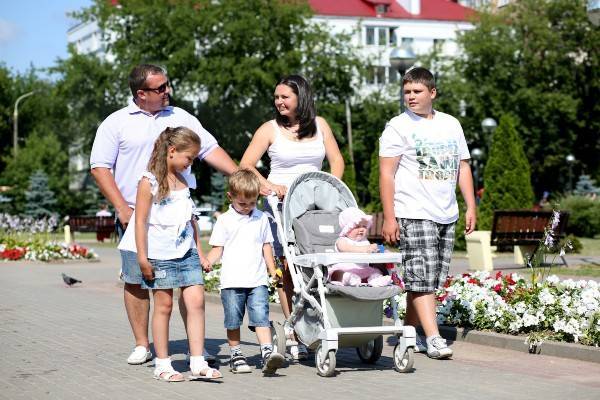 Детские выплаты, налоги и курортный сезон: что ожидает россиян с 1 июня