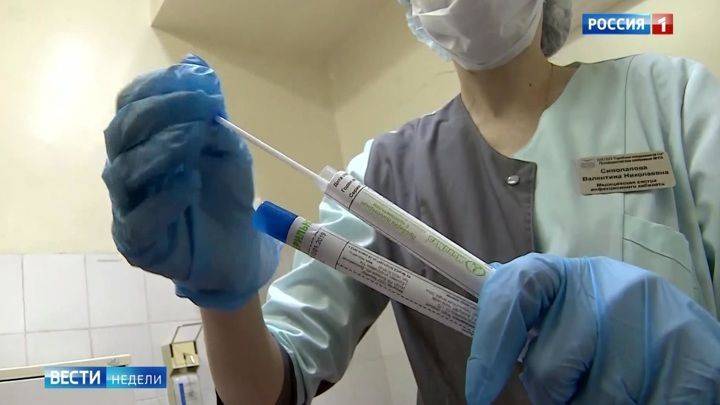 Вакцина у России может появиться до второй волны COVID-19