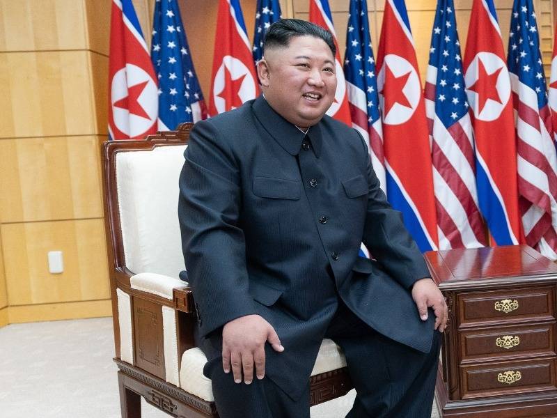 FT: Ким Чен Ын требует от элит скупать гособлигации для поддержки экономики
