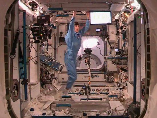 Дмитрий Рогозин - Илон Маск - Роберт Бенкен - Экипаж Crew Dragon перешел на МКС - usa.one