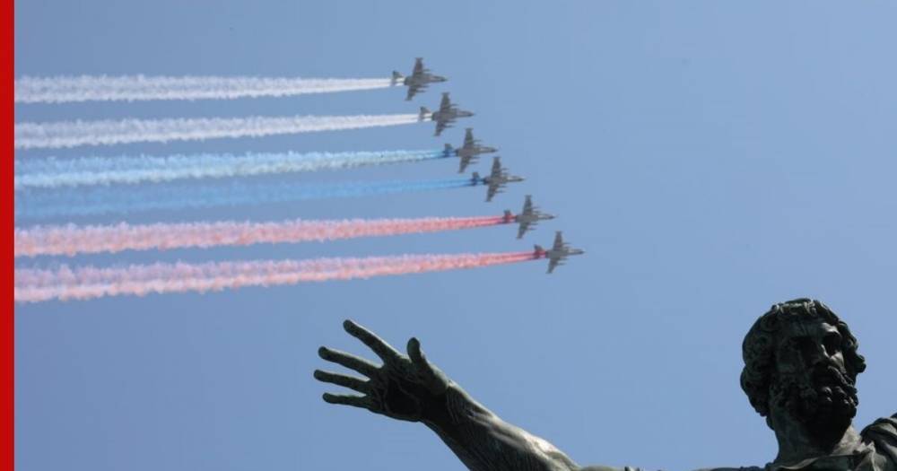 Уточнен график работы аэропортов на время репетиции воздушного Парада Победы в Москве