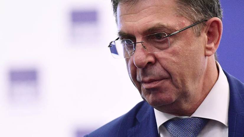 Экс-глава СБР: министр спорта предупредил, что не допустит вакханалии и бардака