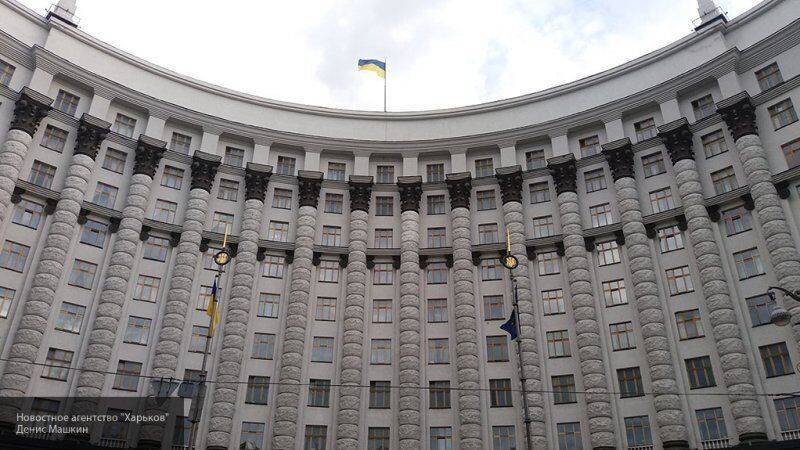 Кабмин Украины планирует продлить карантин до 22 мая