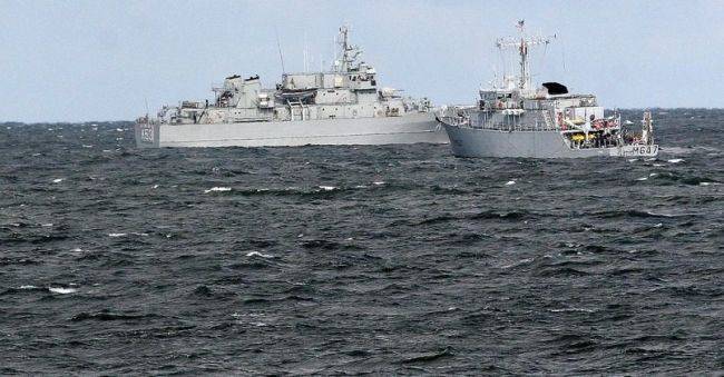 В Латвию для участия в учениях Open Spirit прибыла флотилия НАТО