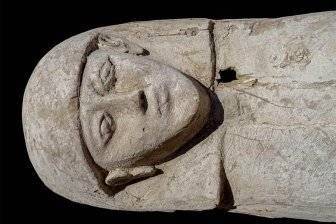 В Египте в 3500-летнем гробу обнаружена мумия девочки-подростка с богатым приданым