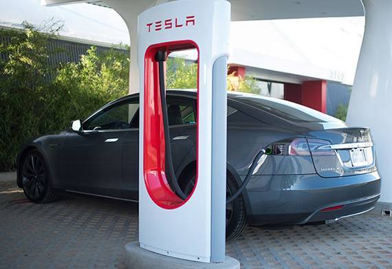 Tesla подала заявку на производителя электроэнергии в Великобритании