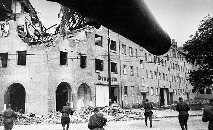 День Победы: когда русские штурмовали Берлин, улицы были усеяны трупами (The Times, Великобритания)