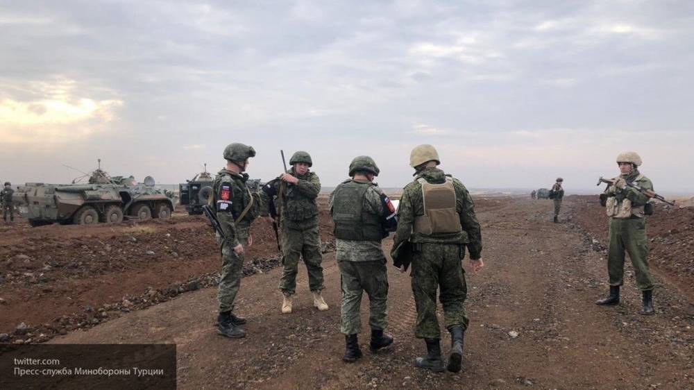 Российский бронеавтомобиль "Тайфун-К" вытащил турецкий Kirpi при патрулировании в Сирии