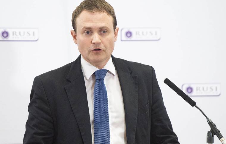 Россия обвинила британского депутата в распространении фейков о COVID-19