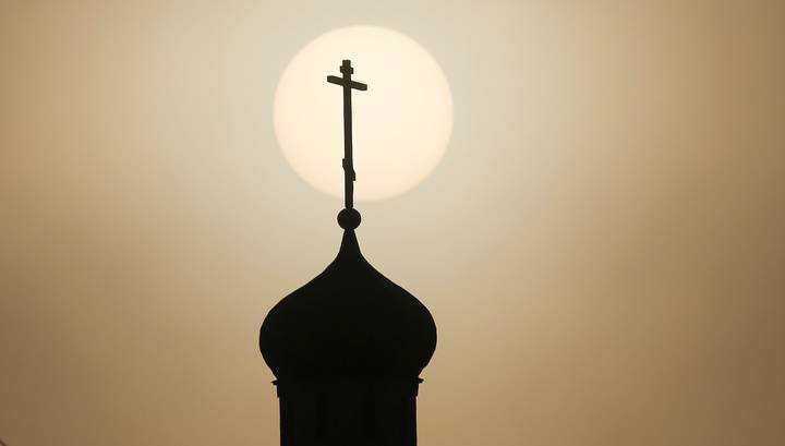 Легойда: священники оказывают верующим духовную поддержку через Интернет