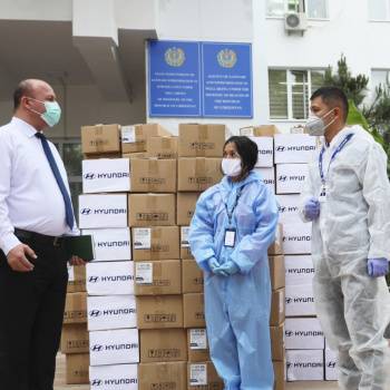 СП "Hyundai Auto Asia" оказало помощь медикам Узбекистана для борьбы с коронавирусной инфекцией