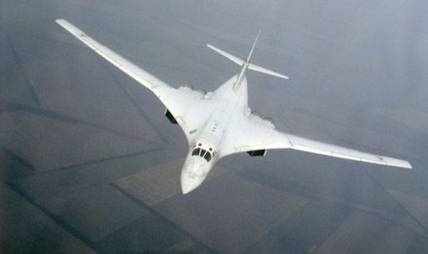 Российский бомбардировщик Ту-160 и американский В-1: кто кого скопировал?