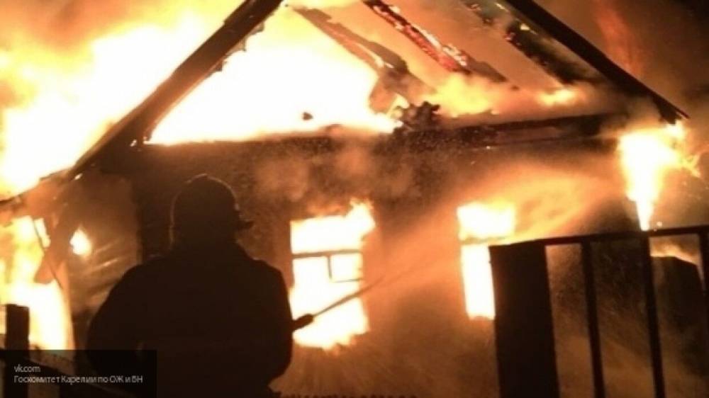 Двое дачников погибли при пожаре в частном доме в Татарстане