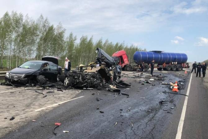 Водитель «Мерседеса» погиб в ДТП в Рязанской области