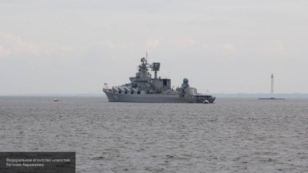 Россия начинает учения в Баренцевом море, отслеживая действия кораблей НАТО