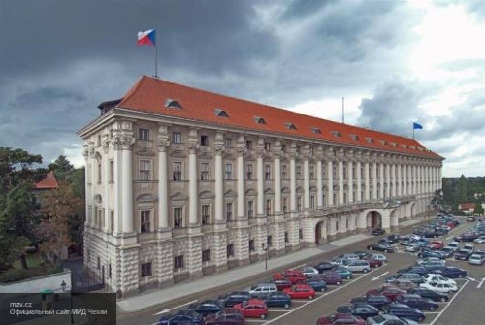 МИД Чехии призвал начать консультации о нормализации отношений с Россией