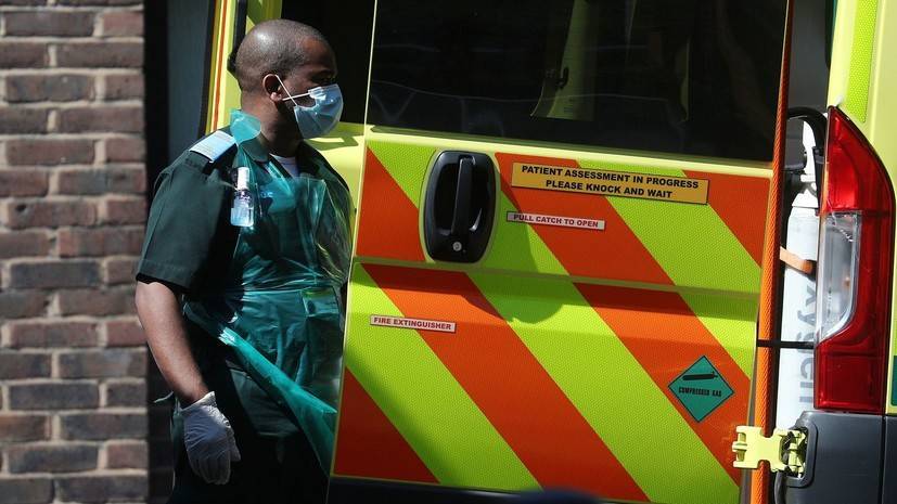 В Британии за сутки скончались 693 человека с коронавирусом