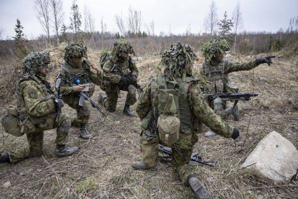 На учениях при стрельбе из гранатомета серьезно пострадал эстонский солдат