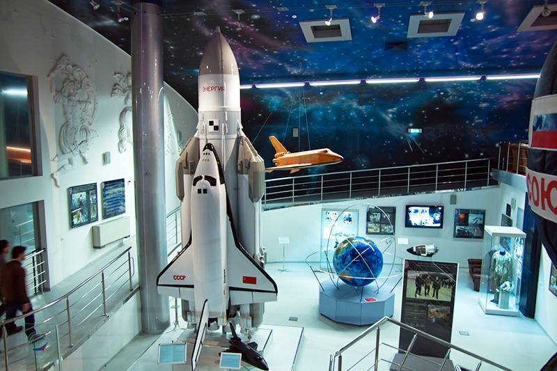 Московский музей космонавтики запустил проект "Космос, любовь моя"