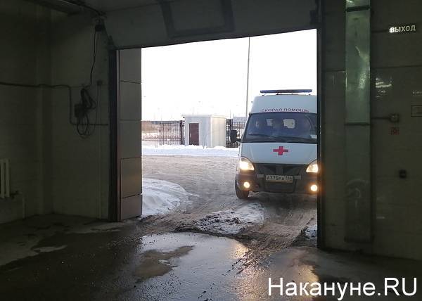 На Среднем Урале дети потребовали отремонтировать больницу, здание которой признано аварийным