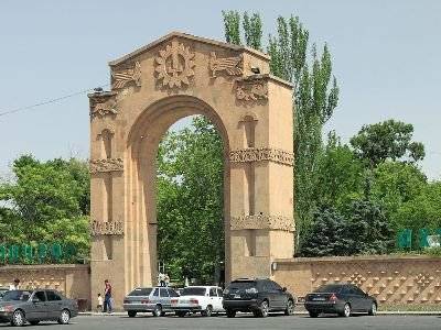 Парк «Победы» и пантеон «Ераблур» 9 мая будут закрыты