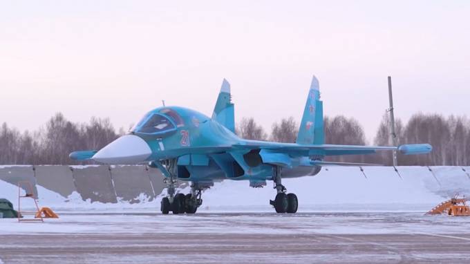 Русский "крылатый боец" Су-34 восхитил аналитиков Sohu
