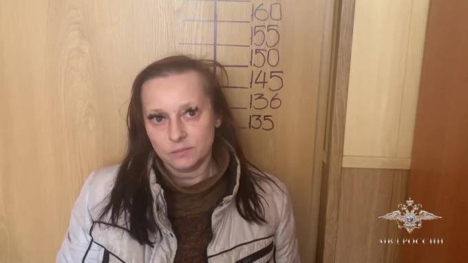 Супруги-мошенники обманули ветерана труда в Петербурге на 40 тысяч рублей