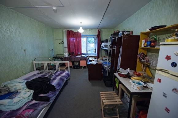 В Хабаровске на карантин закрыли общежитие медвуза, чьи студенты работают с COVID-больными