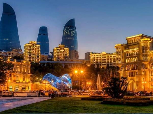 Экс-посланник России: Азербайджан остается признанным лидером региона