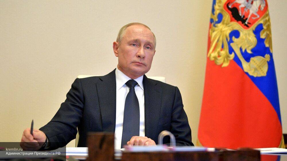 Путин считает, что не нужно спешить со снятием ограничений в РФ
