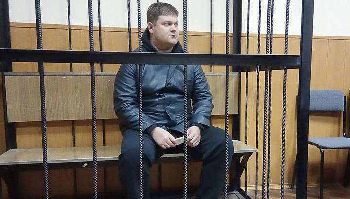 Экс-главу петербургского "Метростроя" перевели под домашний арест