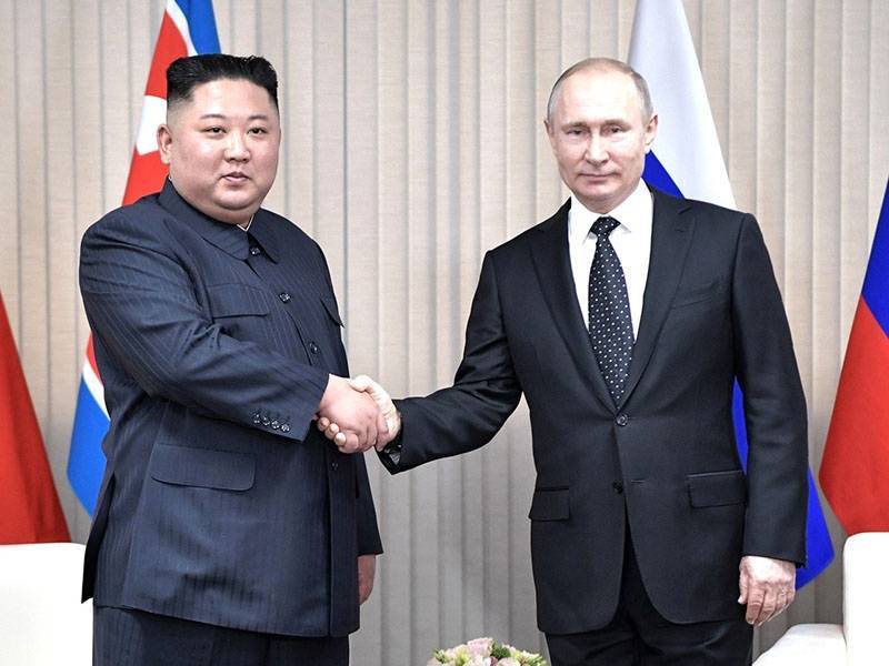Николай Сванидзе: Вручать Ким Чен Ыну орден было бы совсем неприлично