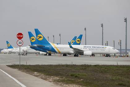 На Украине спрогнозировали возобновление международного авиасообщения