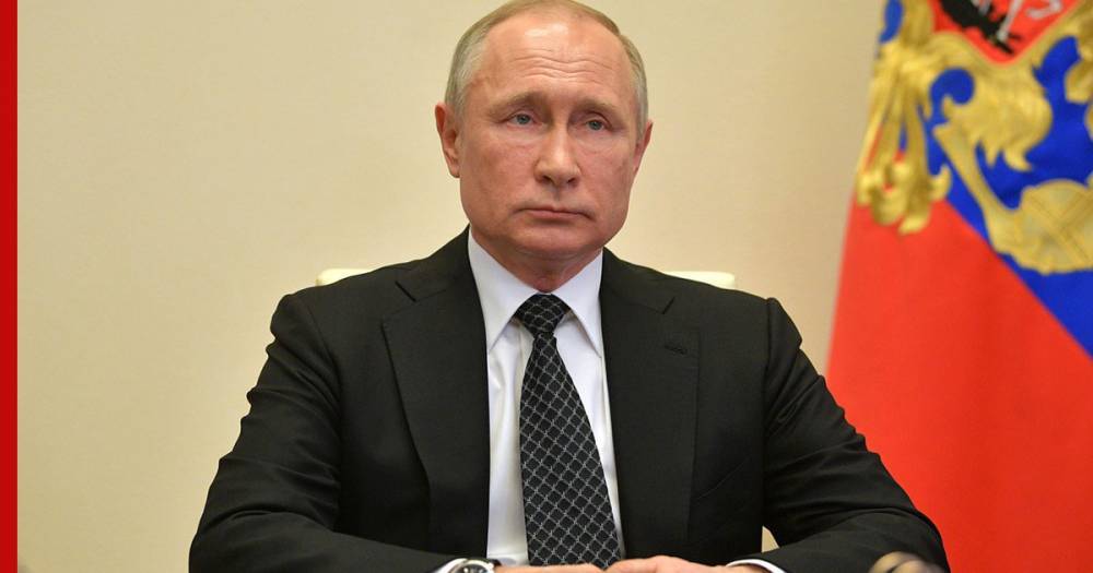 Путин подписал указ о страховых гарантиях медикам в период пандемии