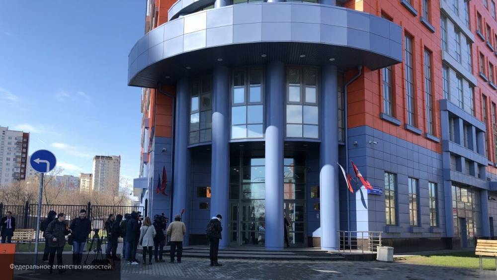 Тверской суд столицы проведет предварительное заседание по иску Пригожина к Соболь