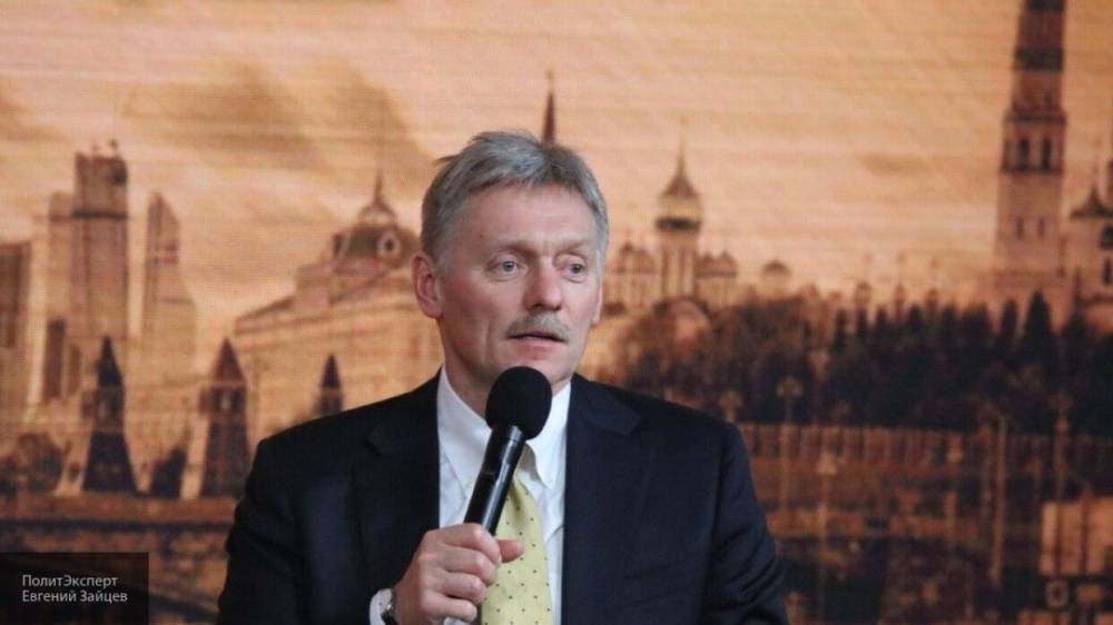 Песков заявил о недоверии Кремля к социологическим опросам "Левады"
