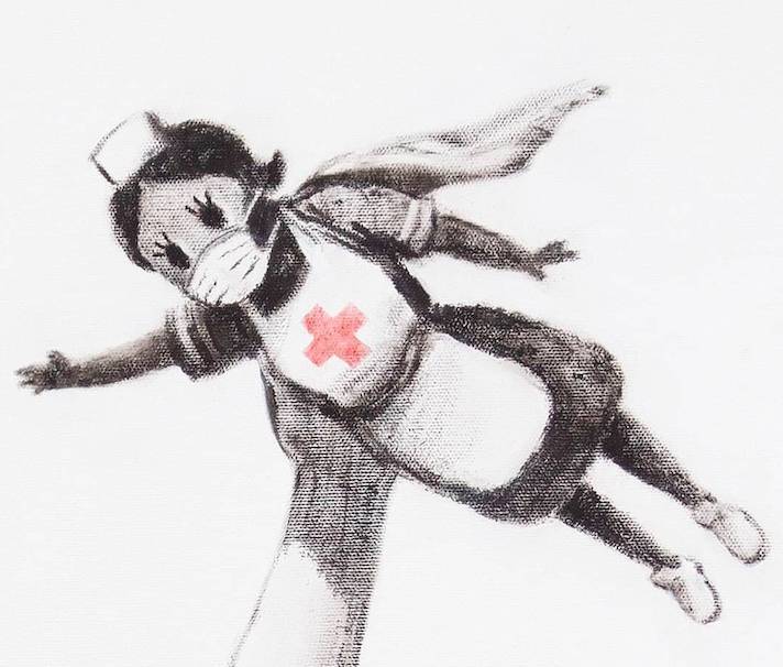 Бэнкси изобразил медсестру в виде супергероя